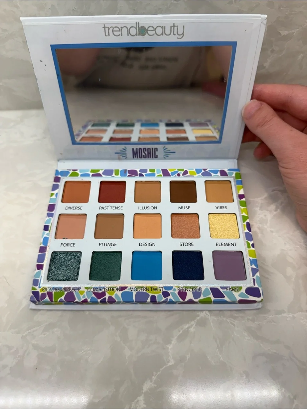 Mosaic Trendbeauty Eyeshadow Palette - Multi-Color